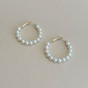Pearl hoop earrings N1260